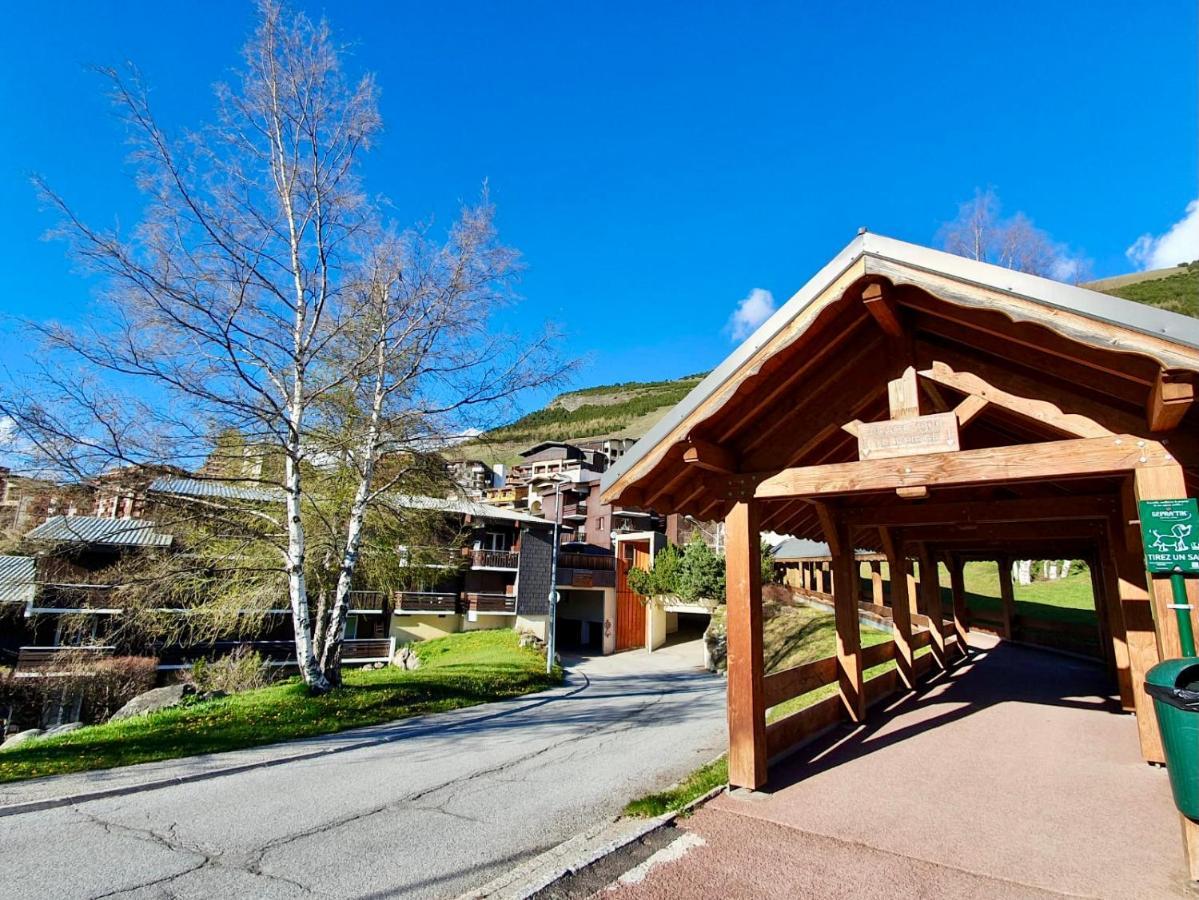 Appartement Cosy 4 Personnes - Charme Et Confort Au Pied Des Pistes Ле дез Альп Экстерьер фото