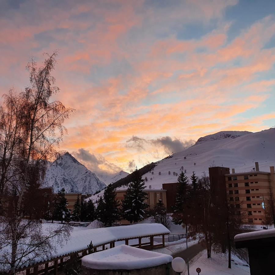 Appartement Cosy 4 Personnes - Charme Et Confort Au Pied Des Pistes Ле дез Альп Экстерьер фото