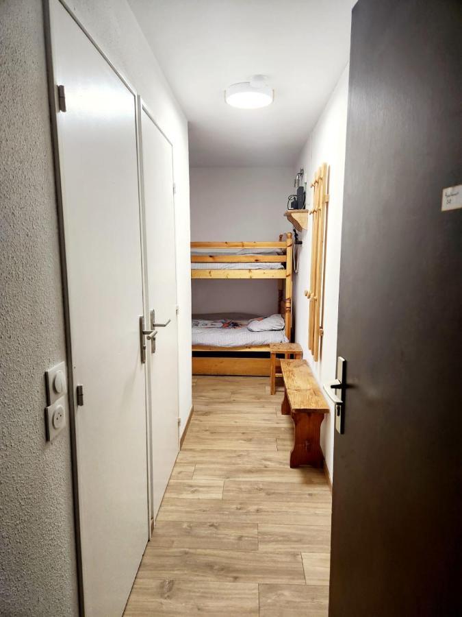 Appartement Cosy 4 Personnes - Charme Et Confort Au Pied Des Pistes Ле дез Альп Экстерьер фото