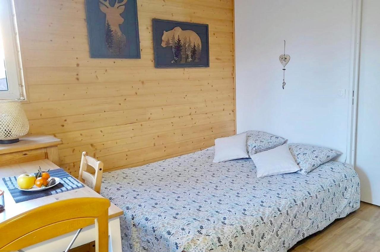 Appartement Cosy 4 Personnes - Charme Et Confort Au Pied Des Pistes Ле дез Альп Экстерьер фото