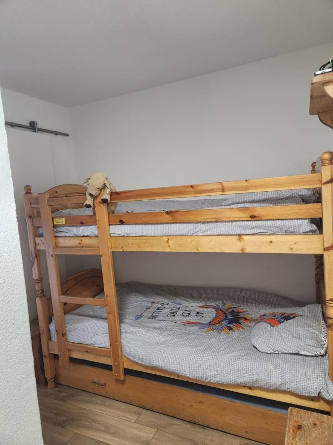Appartement Cosy 4 Personnes - Charme Et Confort Au Pied Des Pistes Ле дез Альп Экстерьер фото